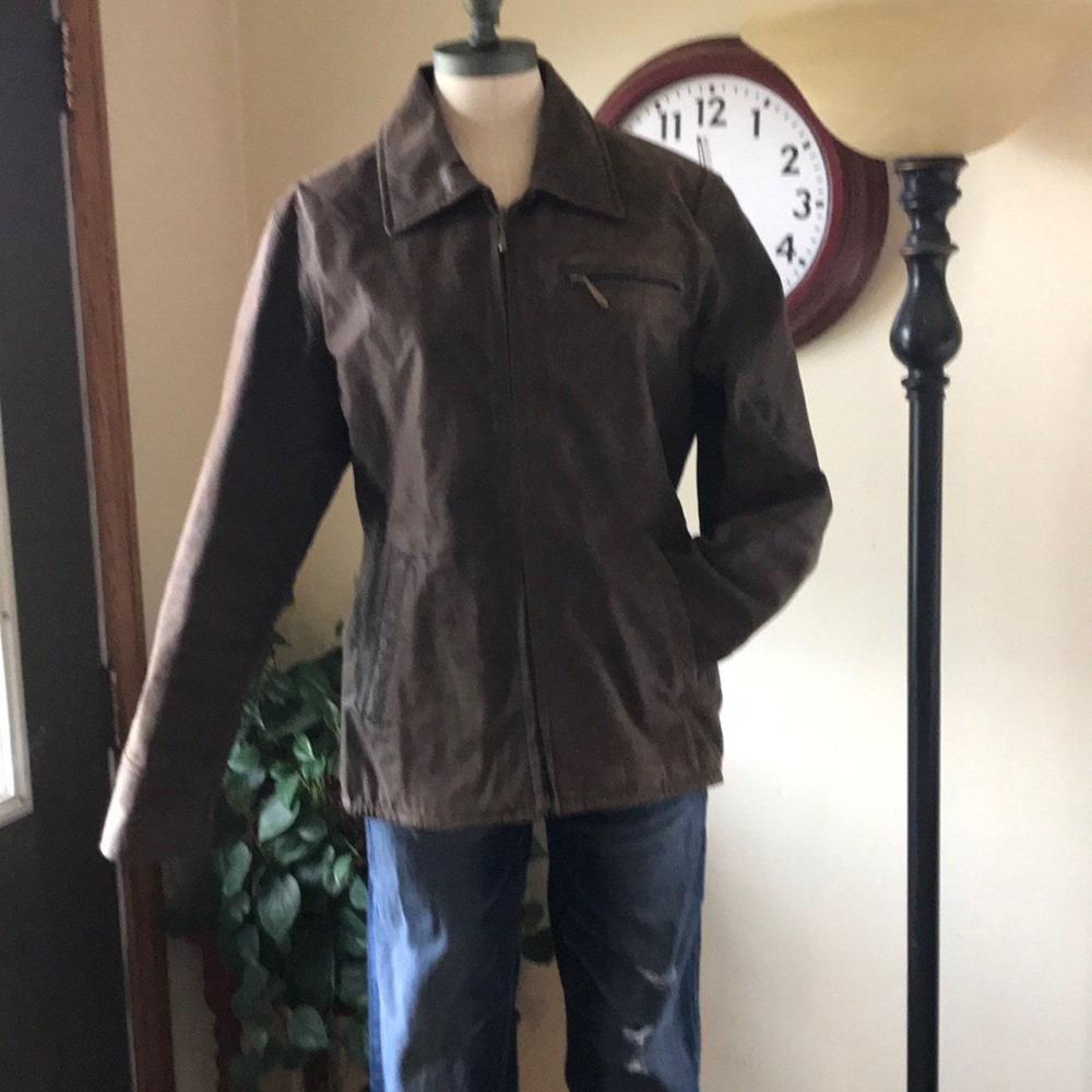 Leather jacket size small in great condition